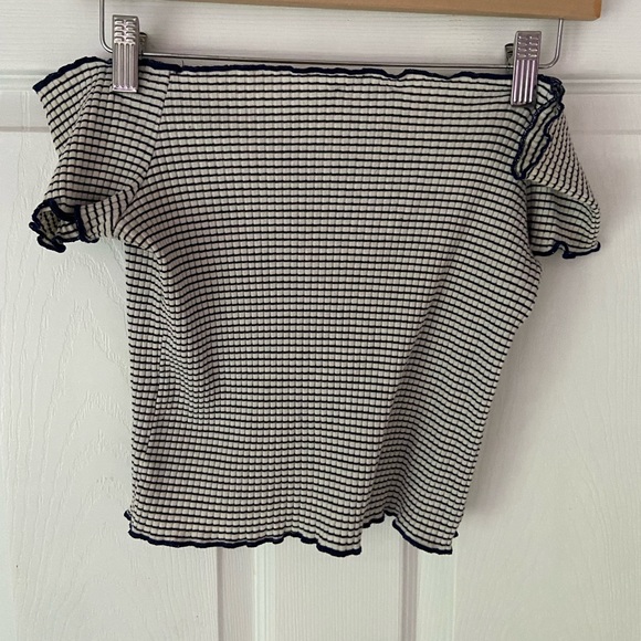 zara off the shoulder top - Picture 3 of 3